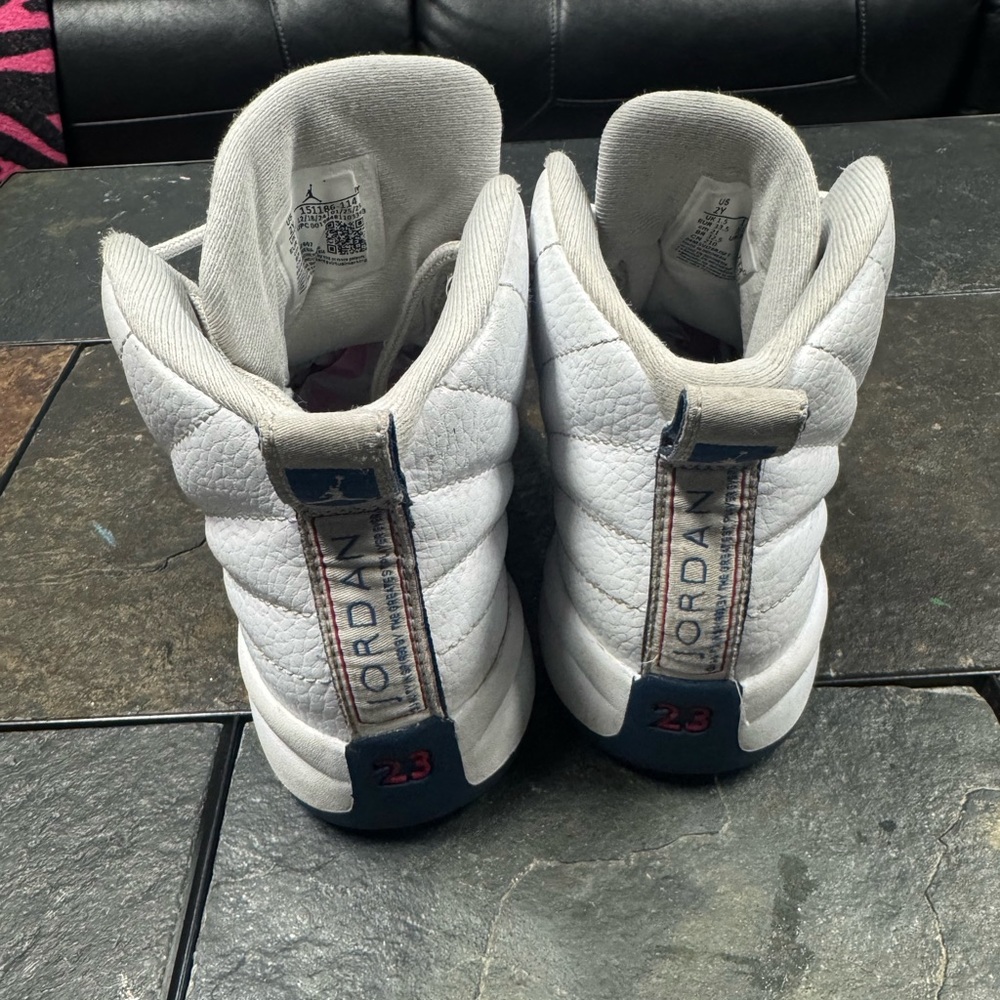 Jordan Retro 12s SIZE 2 - Picture 5 of 5